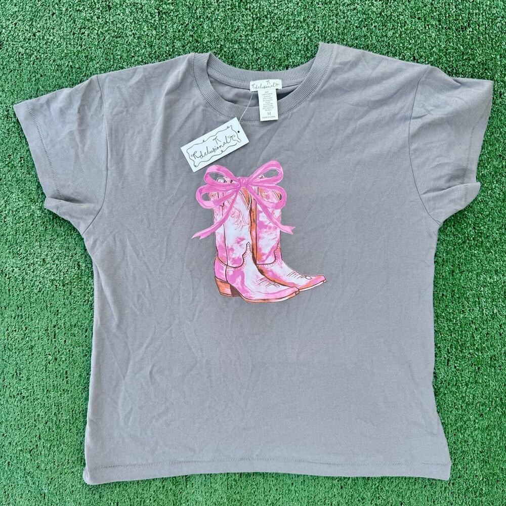 Delusional Brand Pink Boots With Coquette Cropped Shirt Men’s